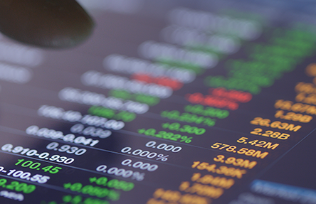 Robinhood Expands Into Futures Trading as New Trademark and Trademark Dispute Draw Spotlight