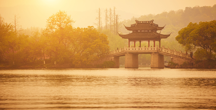 Hangzhou Emerges as China’s AI Hotbed Amid State Oversight